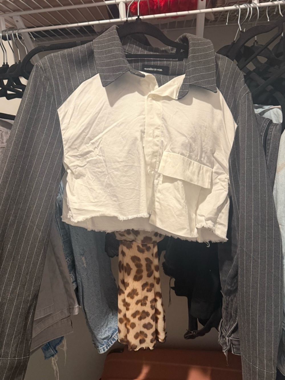 Maniere De Voir Two-Tone Pinstripe Sleeve Cropped Shirt Jacket - White & Gray